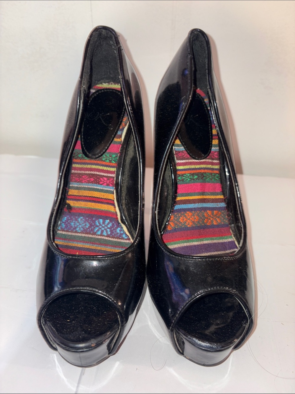 Stellah Black Patent Peep-Toe Pumps with Multicolor Striped Insole